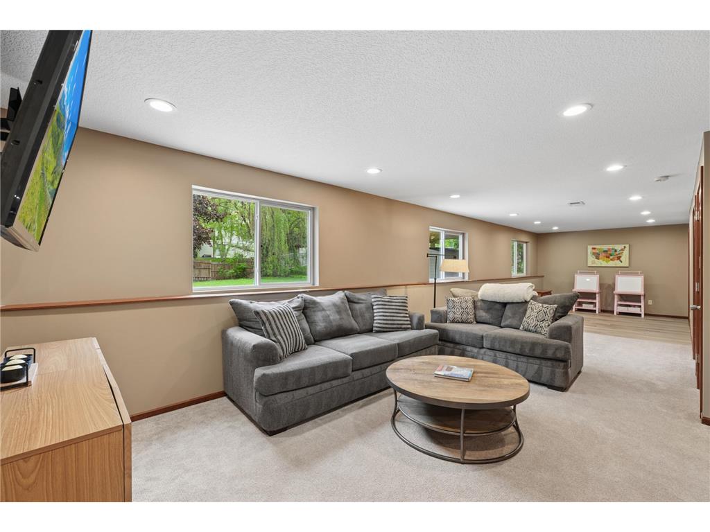 8962 Peony Lane N Maple Grove MN 55311 7016082 image42