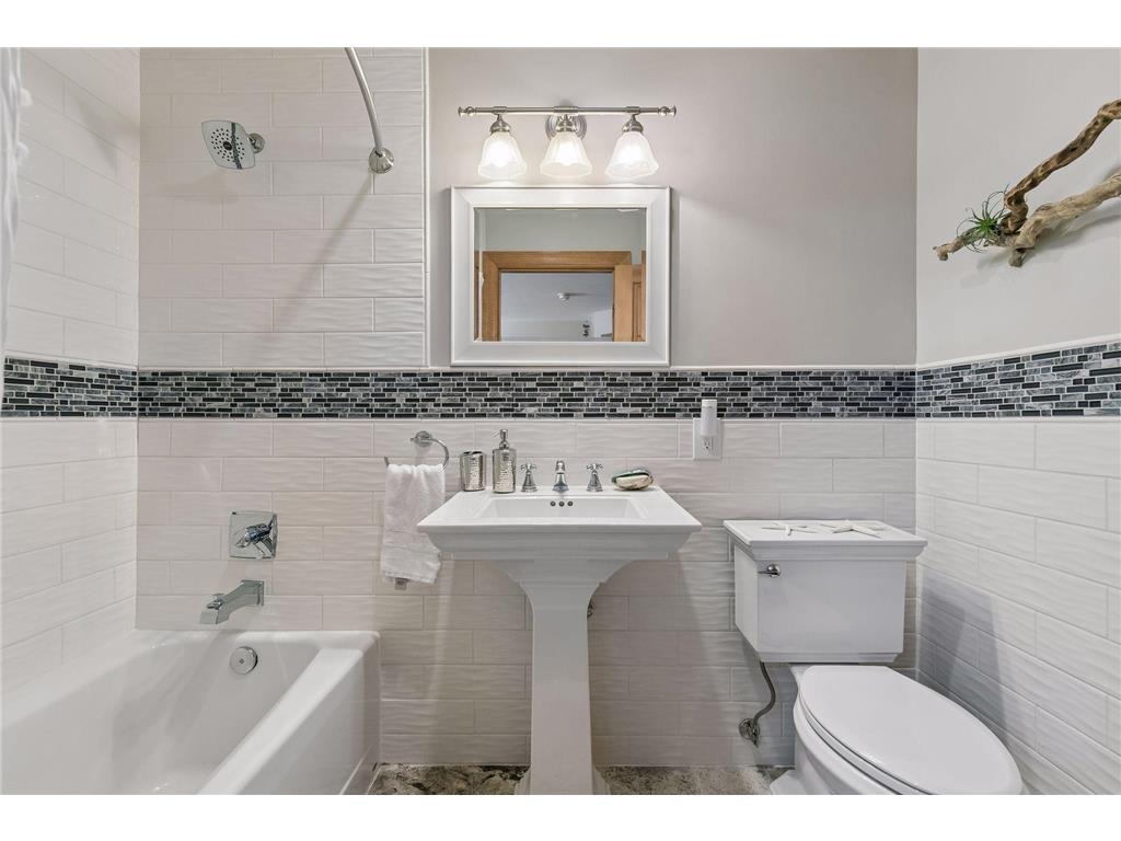 8964 Almquist Way Inver Grove Heights MN 55077 7101457 image40