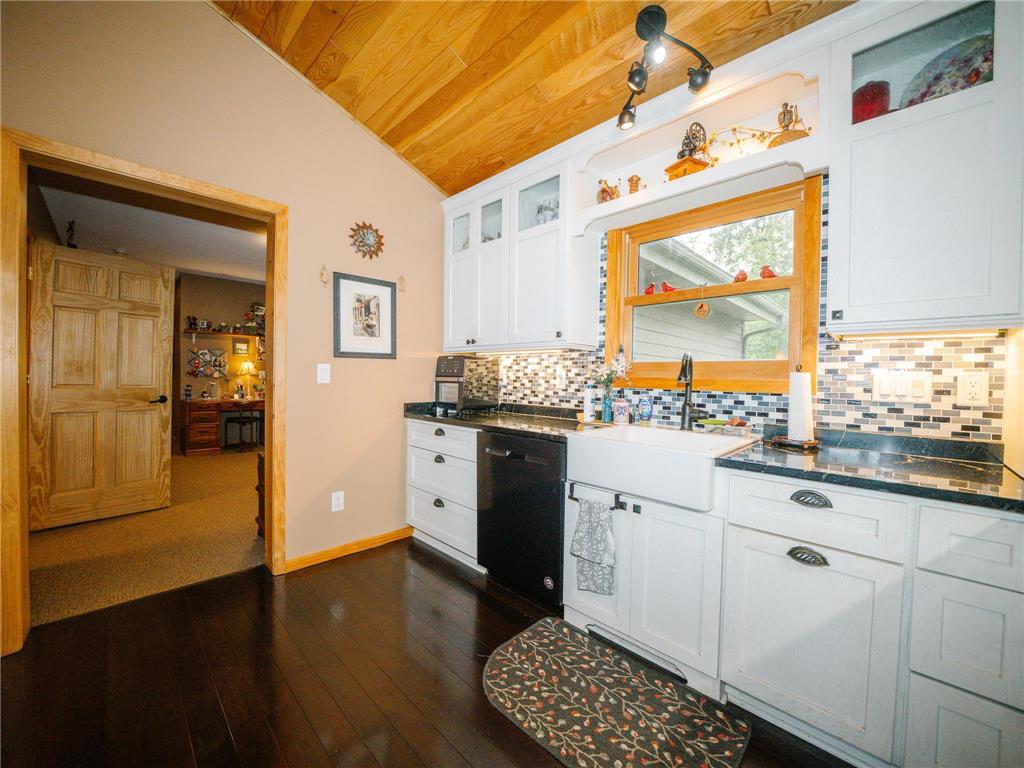 8964 Eyota Way Onamia MN 56359 - Mille Lacs Lake 7045332 image17