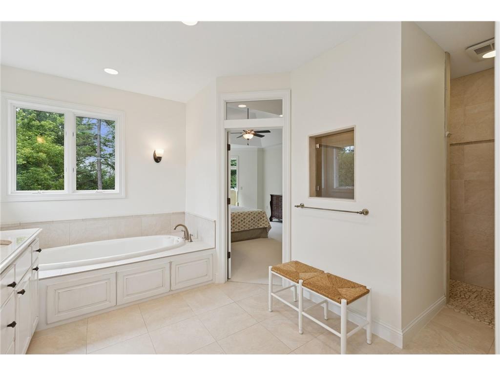 8967 Mariabo Circle Bloomington MN 55438 - Bush 6764844 image16