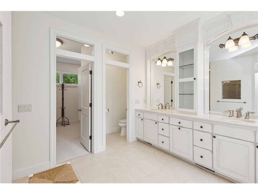 8967 Mariabo Circle Bloomington MN 55438 - Bush 6764844 image17