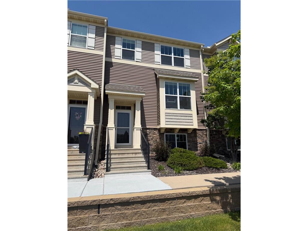 8967 SW Village Loop Chanhassen MN 55317 7083265 image1