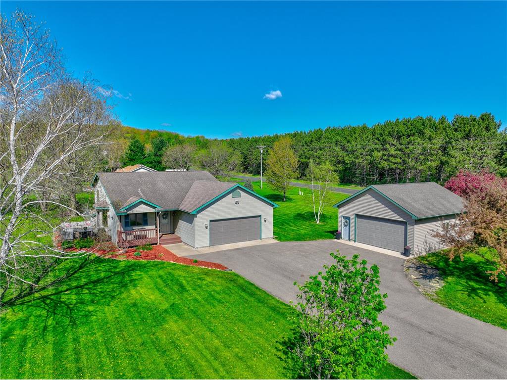897 217th Street Osceola WI 54020 7074272 image1