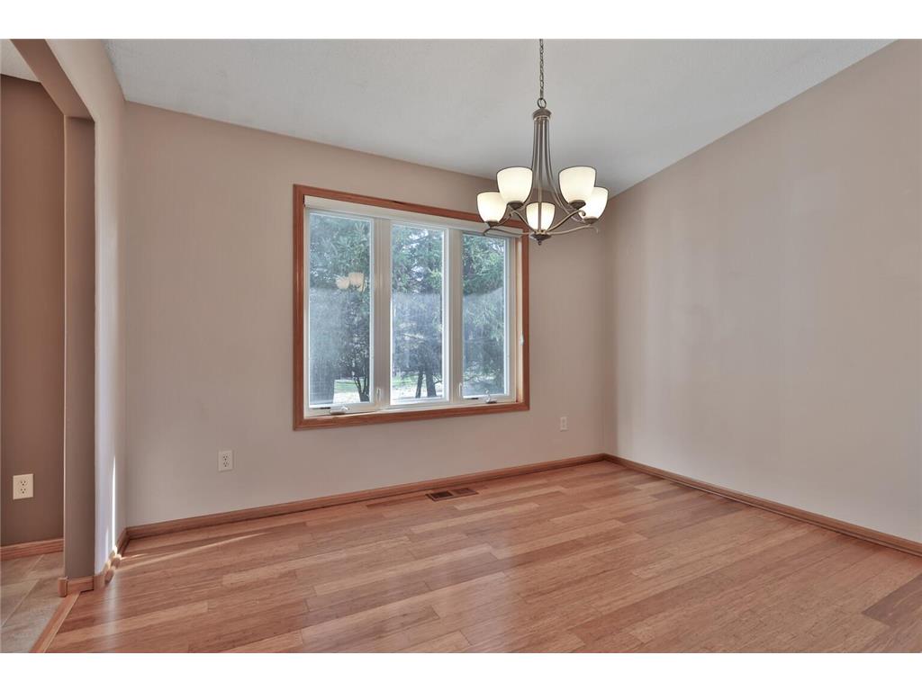 897 Evergreen Court Vadnais Heights MN 55127 7054143 image10