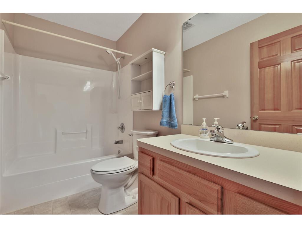 897 Evergreen Court Vadnais Heights MN 55127 7054143 image35