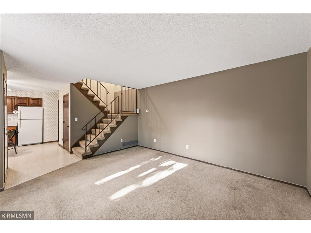 897 Monterey Drive Shoreview MN 55126 7068930 image11