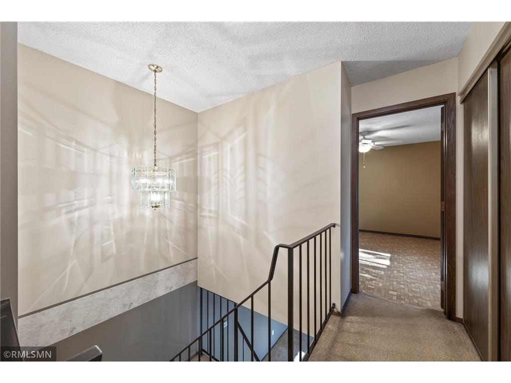 897 Monterey Drive Shoreview MN 55126 7068930 image20