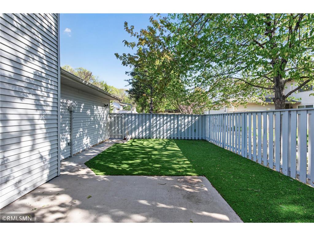 897 Monterey Drive Shoreview MN 55126 7068930 image28