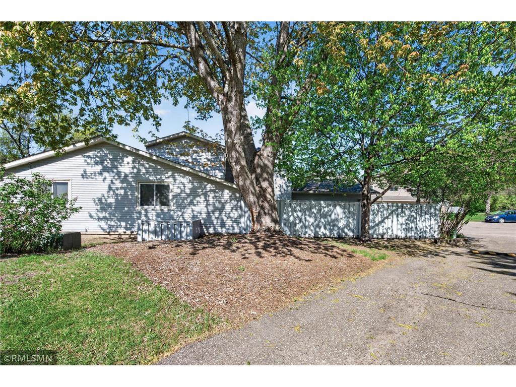 897 Monterey Drive Shoreview MN 55126 7068930 image30