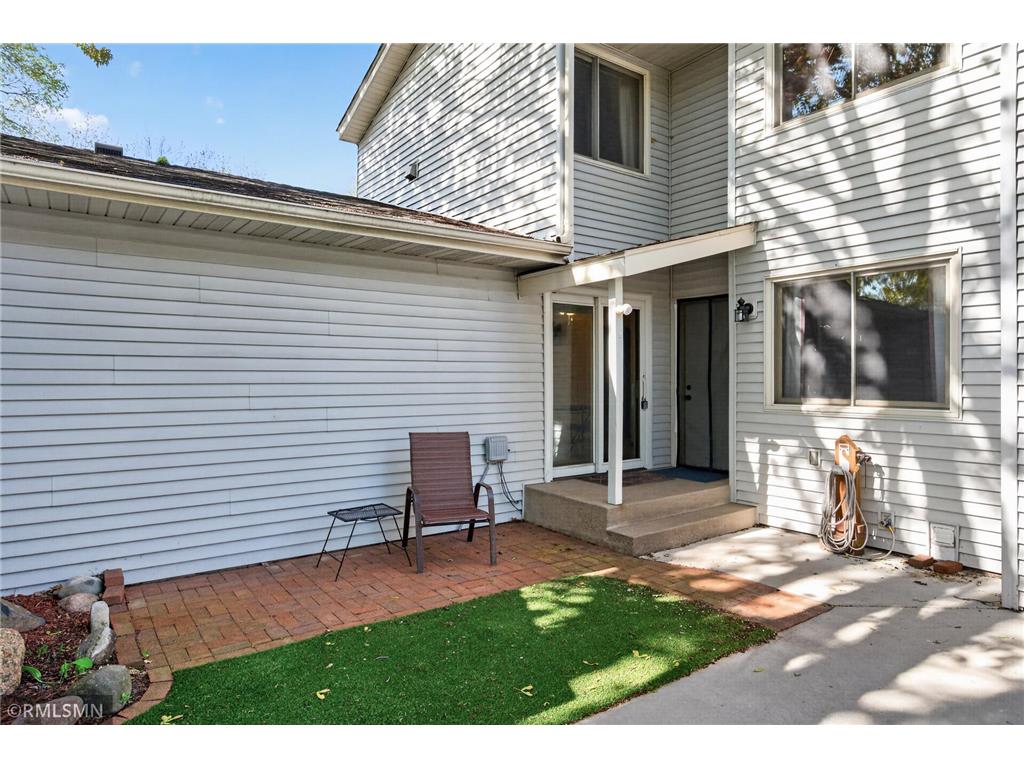 897 Monterey Drive Shoreview MN 55126 7068930 image6