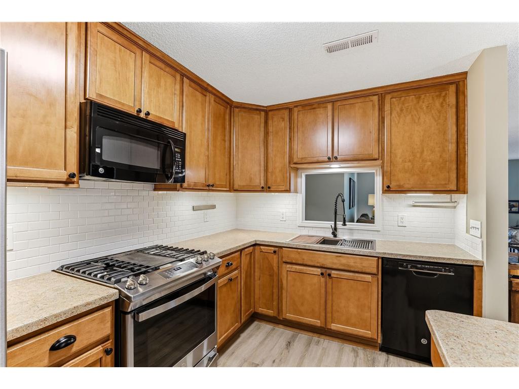 8970 Neill Lake Road Eden Prairie MN 55347 - Neil 7060933 image14