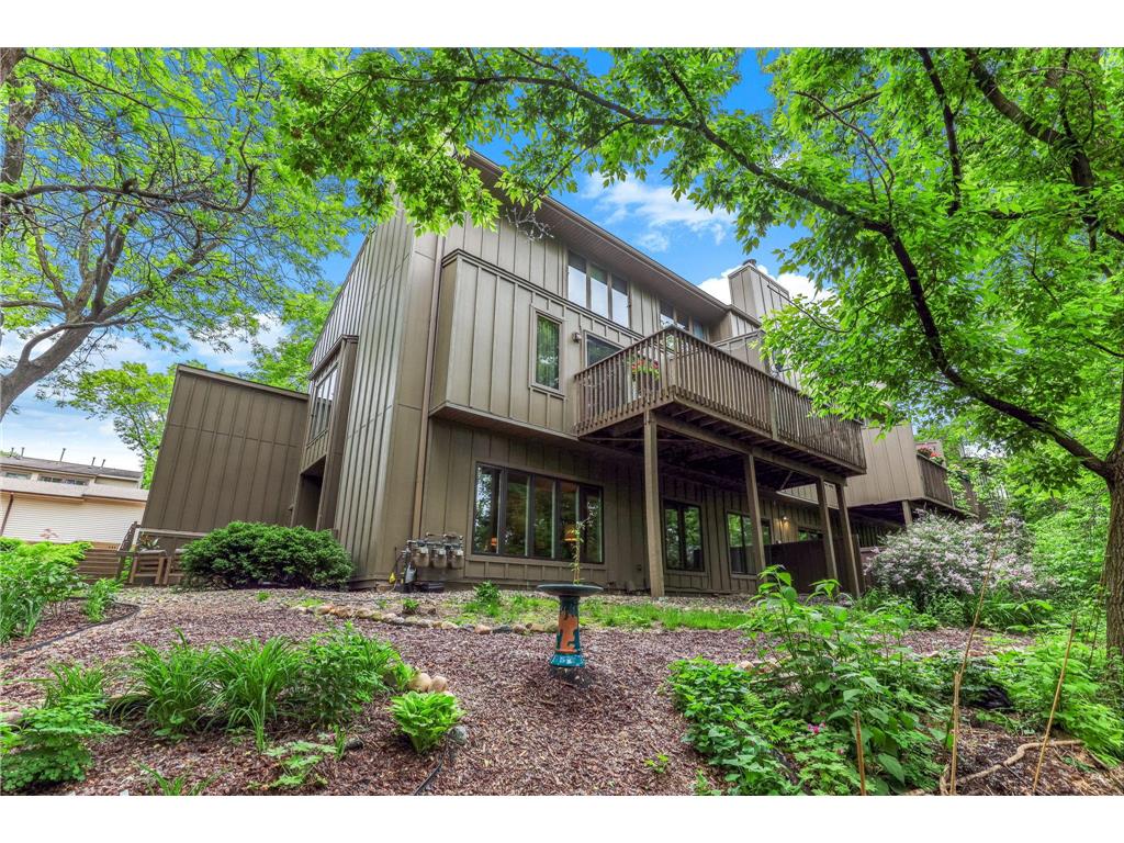 8970 Neill Lake Road Eden Prairie MN 55347 - Neil 7060933 image2