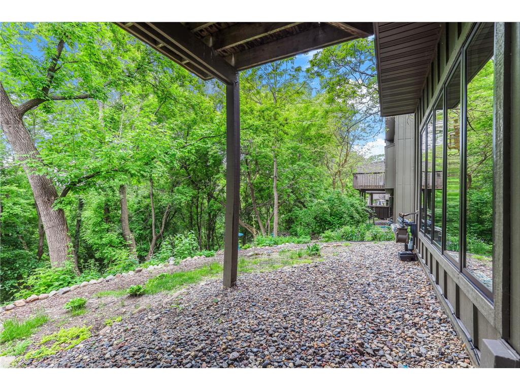 8970 Neill Lake Road Eden Prairie MN 55347 - Neil 7060933 image27