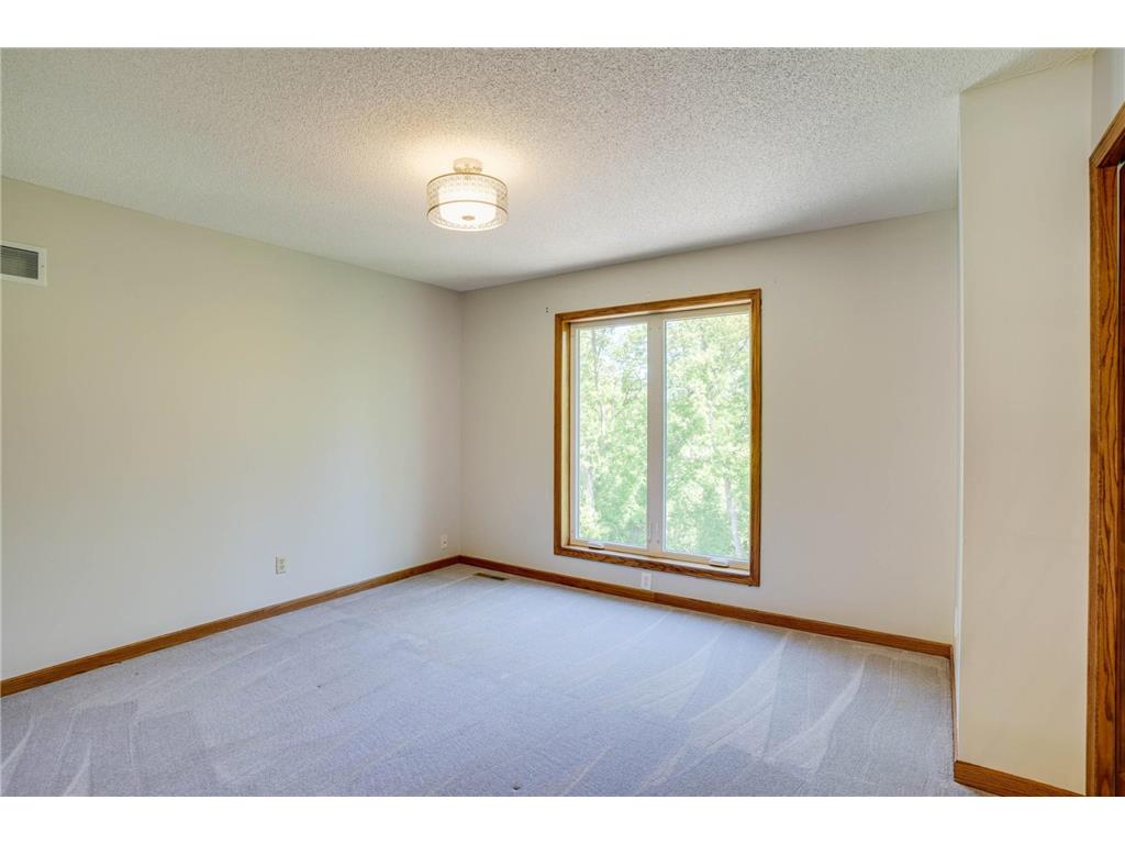 8973 Knoble Court Eden Prairie MN 55347 7038406 image32