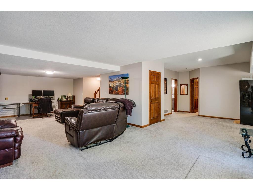 8973 Knoble Court Eden Prairie MN 55347 7038406 image36