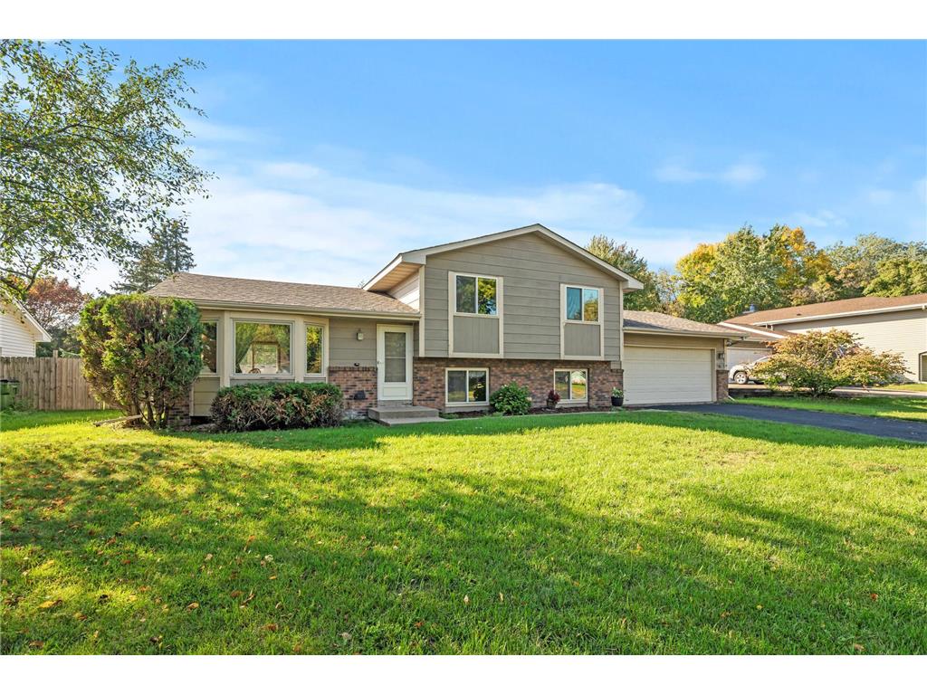 8975 Yucca Lane N Maple Grove MN 55369 6425535 image1