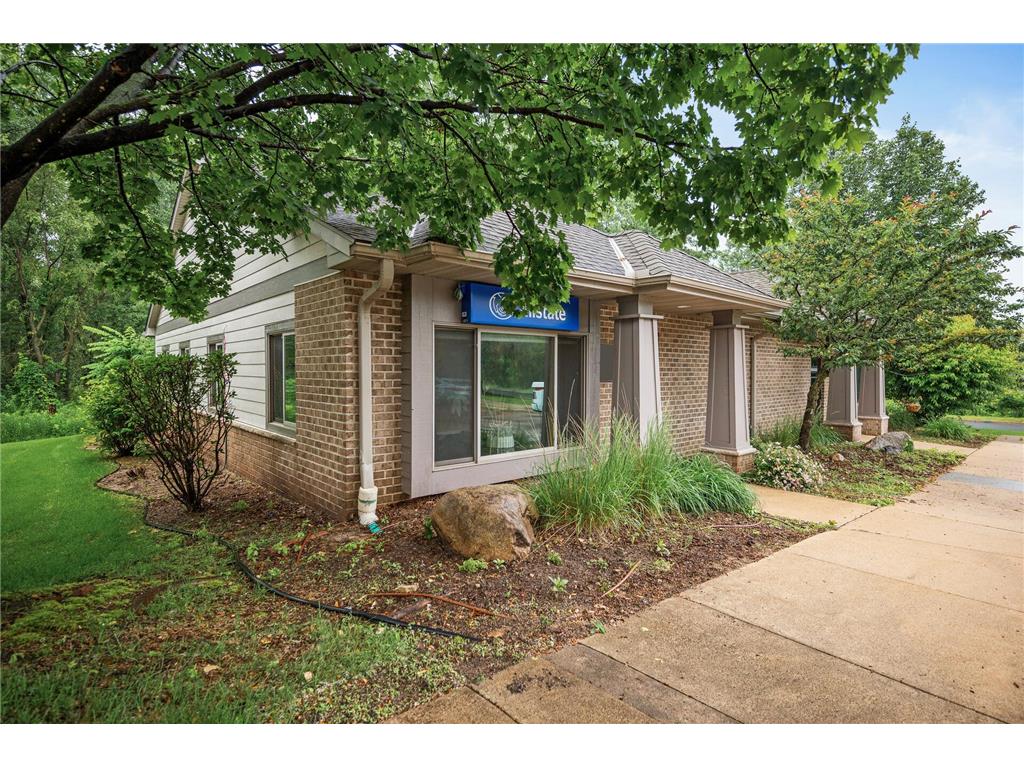 8977 Aztec Drive Eden Prairie MN 55347 6745947 image1