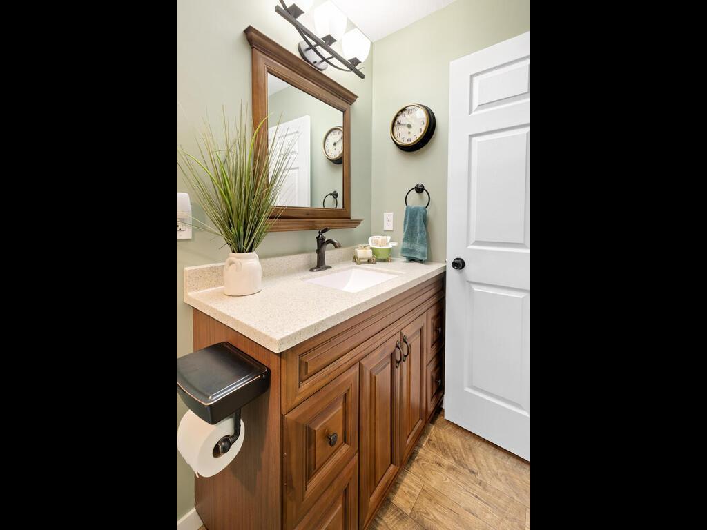 8979 Parkview Circle Chisago City MN 55013 7013856 image38