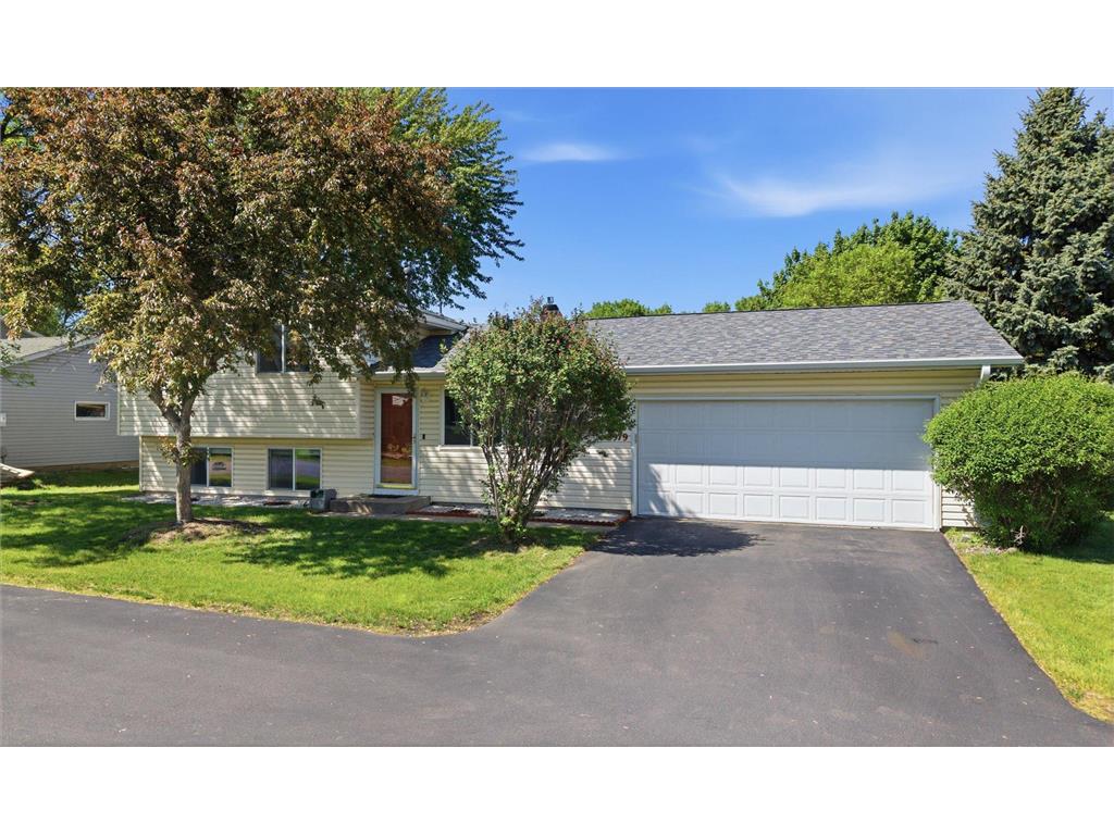 8979 Vinewood Lane N Maple Grove MN 55369 7080200 image1