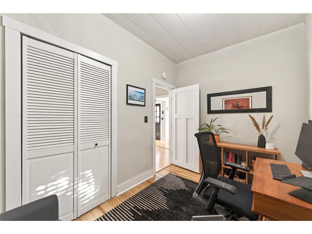 898 Juno Avenue Saint Paul MN 55102 7043626 image15