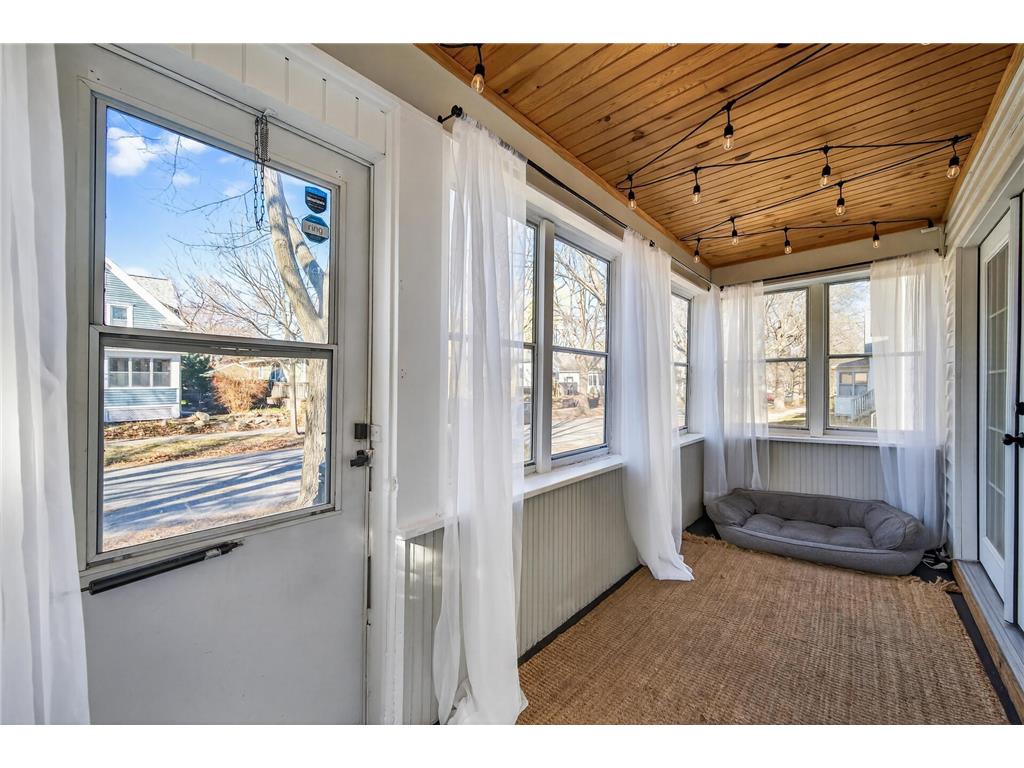 898 Juno Avenue Saint Paul MN 55102 7043626 image3