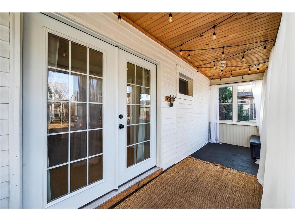 898 Juno Avenue Saint Paul MN 55102 7043626 image4