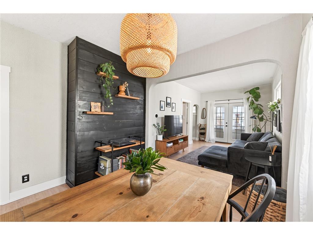 898 Juno Avenue Saint Paul MN 55102 7043626 image8