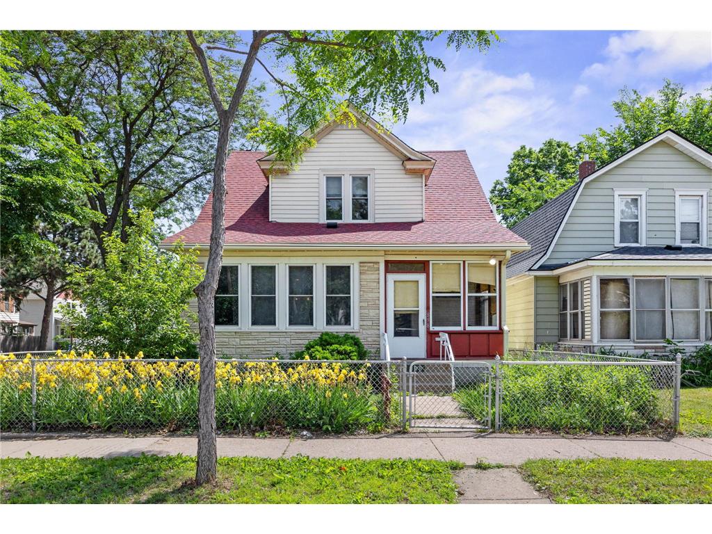 898 Western Avenue N Saint Paul MN 55117 7093417 image1
