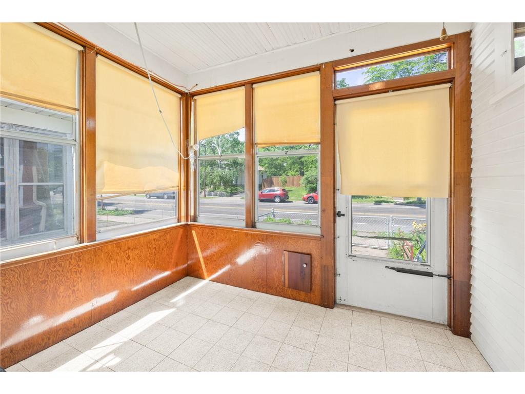 898 Western Avenue N Saint Paul MN 55117 7093417 image14