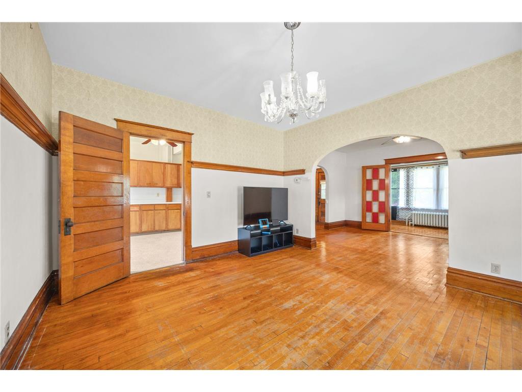 898 Western Avenue N Saint Paul MN 55117 7093417 image5