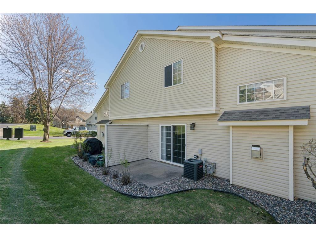 8981 Spring Lane Woodbury MN 55125 7061890 image27