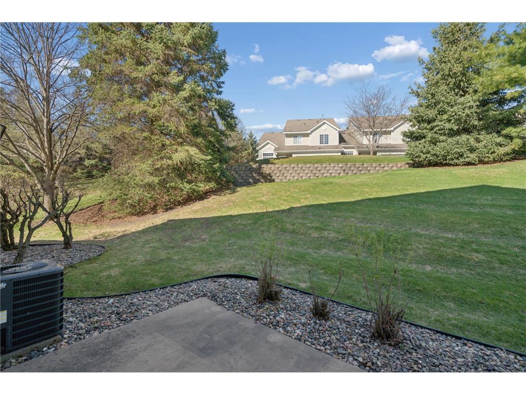 8981 Spring Lane Woodbury MN 55125 7061890 image28