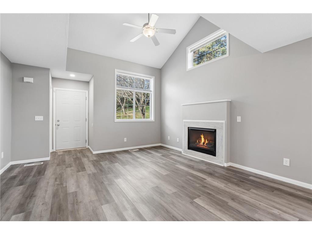 8981 Spring Lane Woodbury MN 55125 7061890 image8
