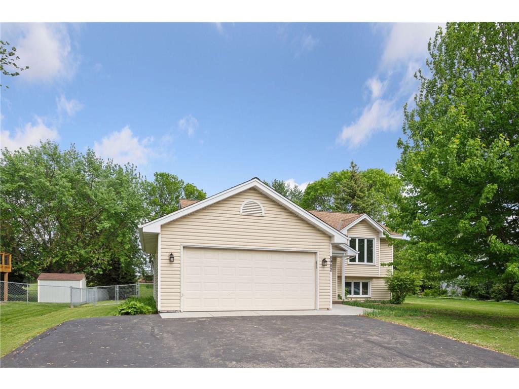 8982 Goldenrod Lane N Maple Grove MN 55369 6725763 image1