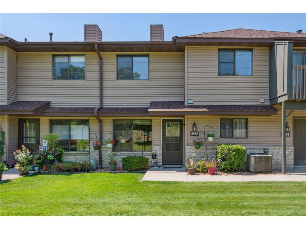 8982 Underwood Lane N Maple Grove MN 55369 6405186 image1