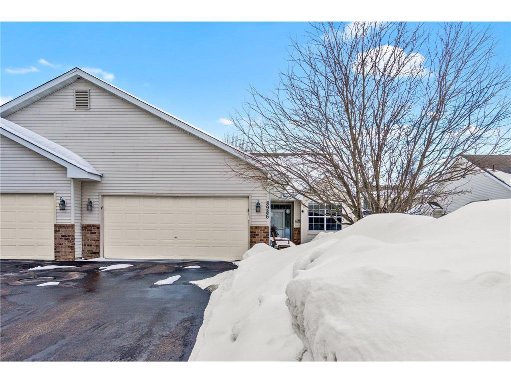 8986 212th Street W Lakeville MN 55044 6342888 image1