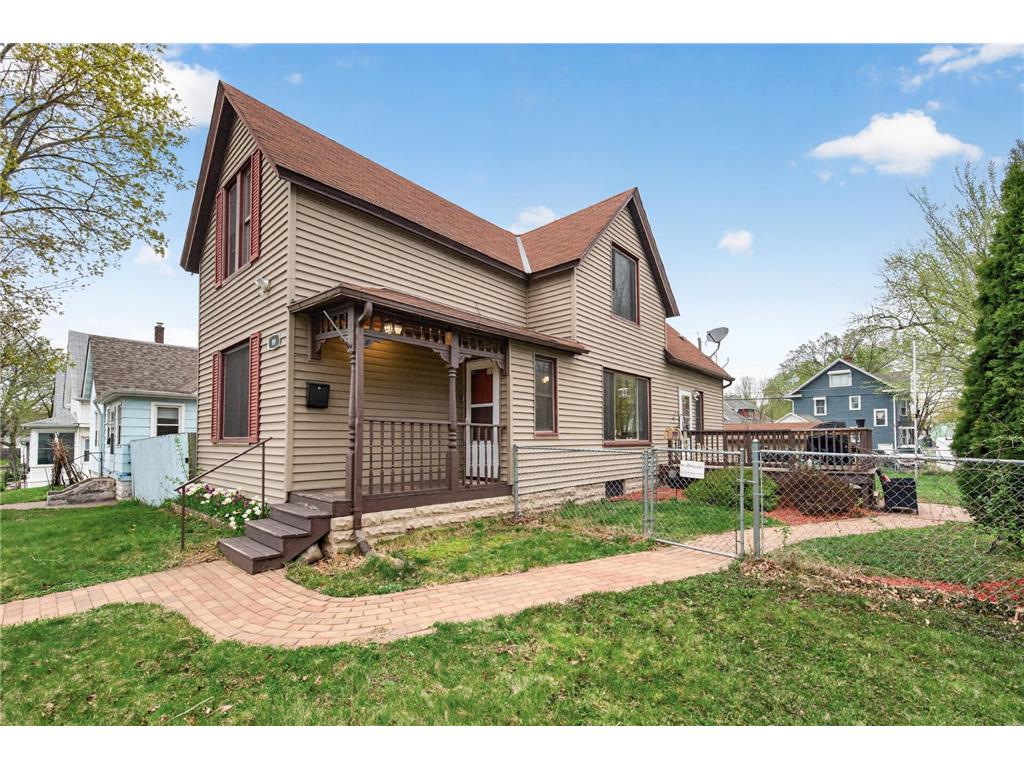 899 Case Avenue Saint Paul MN 55106 7061523 image1