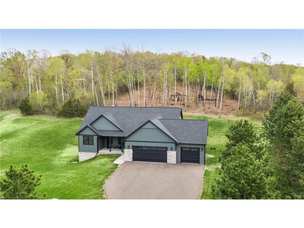 899 Gavin Pass Hudson WI 54016 7067341 image1