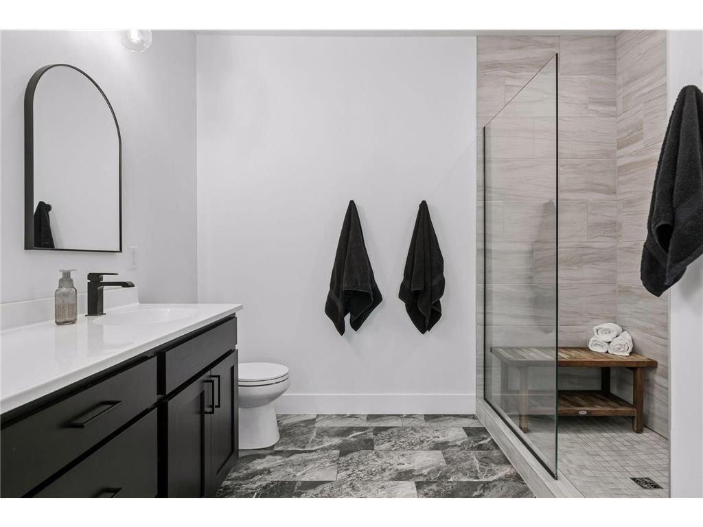 899 Gavin Pass Hudson WI 54016 7067341 image24