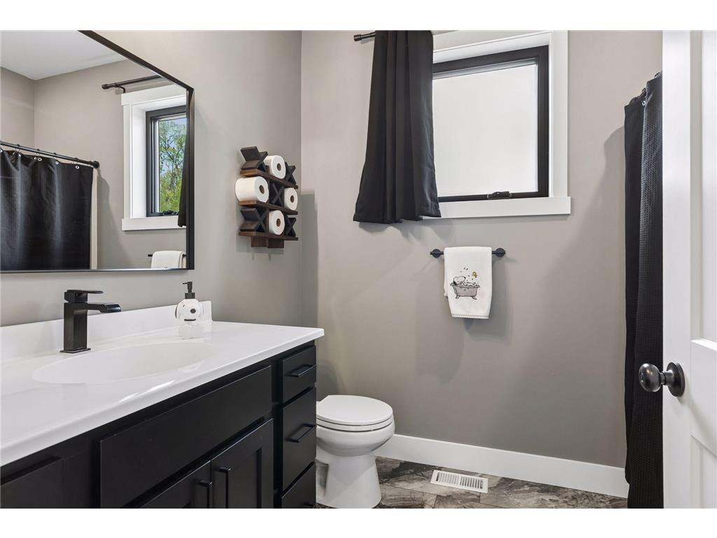 899 Gavin Pass Hudson WI 54016 7067341 image28