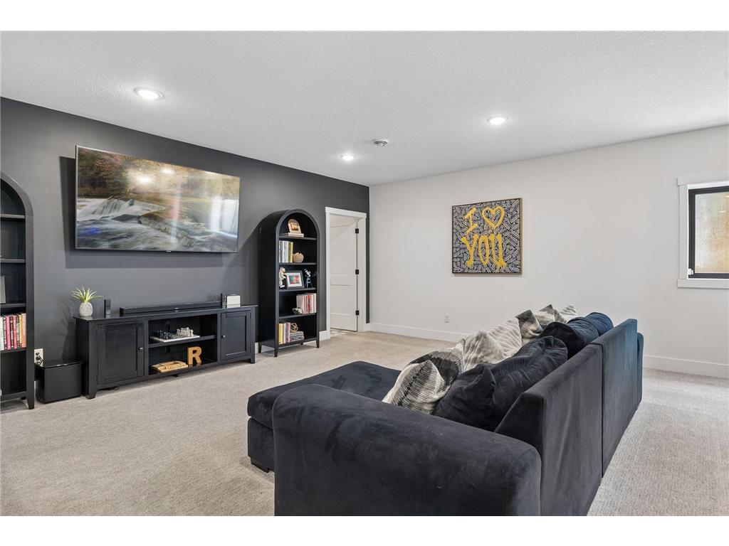 899 Gavin Pass Hudson WI 54016 7067341 image32