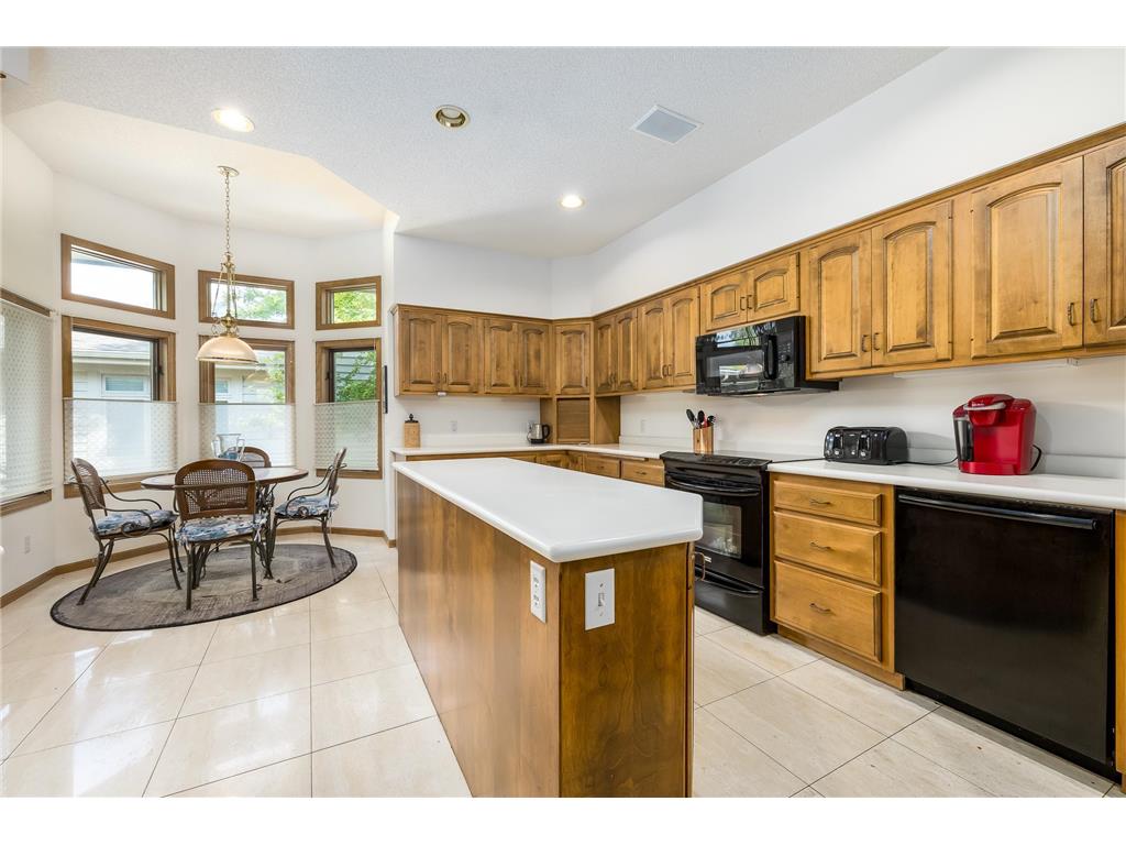 8991 Ferndale Lane Eden Prairie MN 55347 6802111 image4