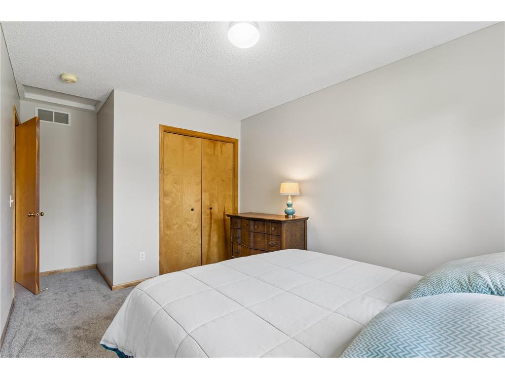 8991 Montegue Terrace Brooklyn Park MN 55443 7069957 image35