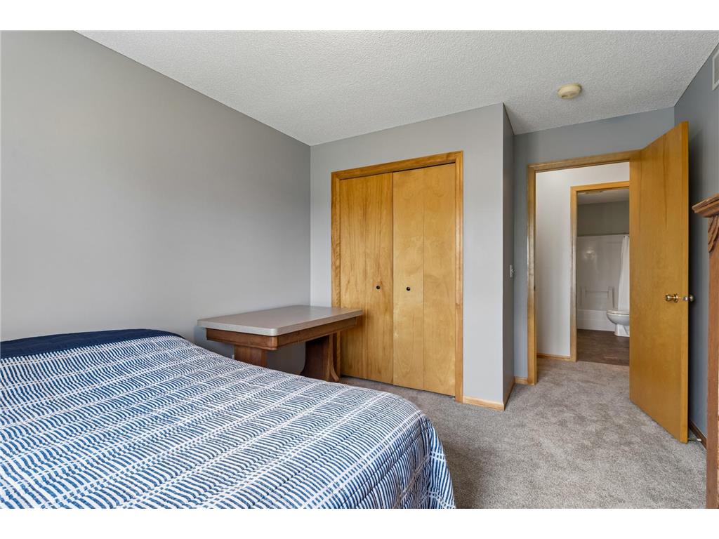 8991 Montegue Terrace Brooklyn Park MN 55443 7069957 image37