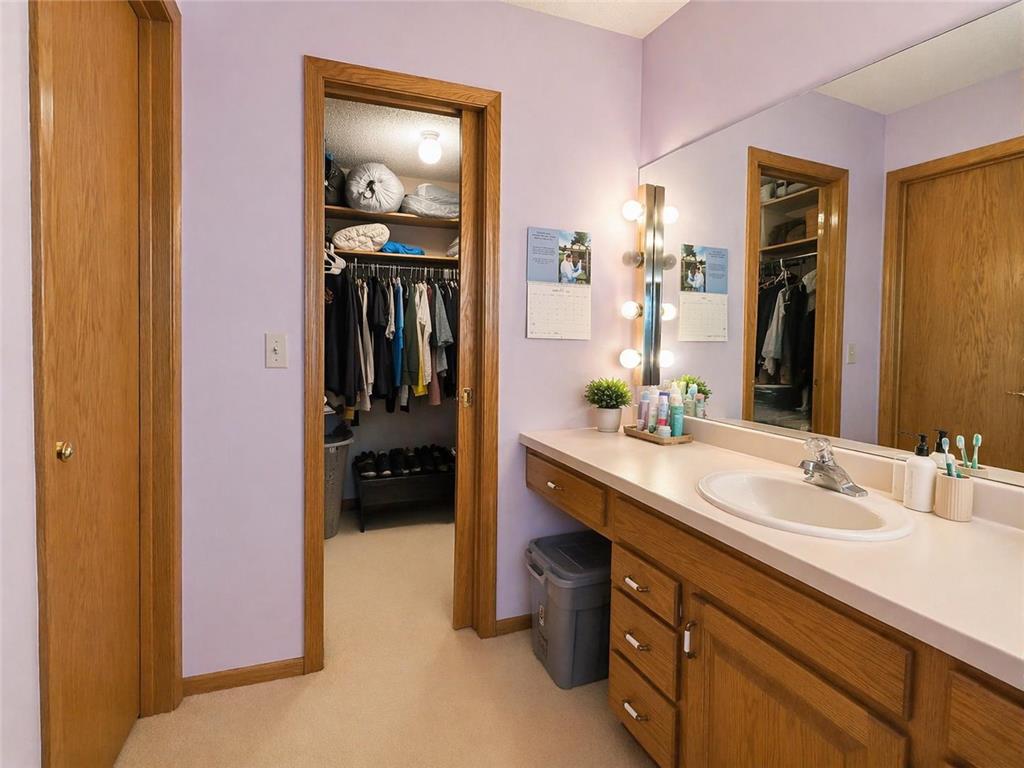 8992 Hidden Meadow Road Woodbury MN 55125 7057027 image21