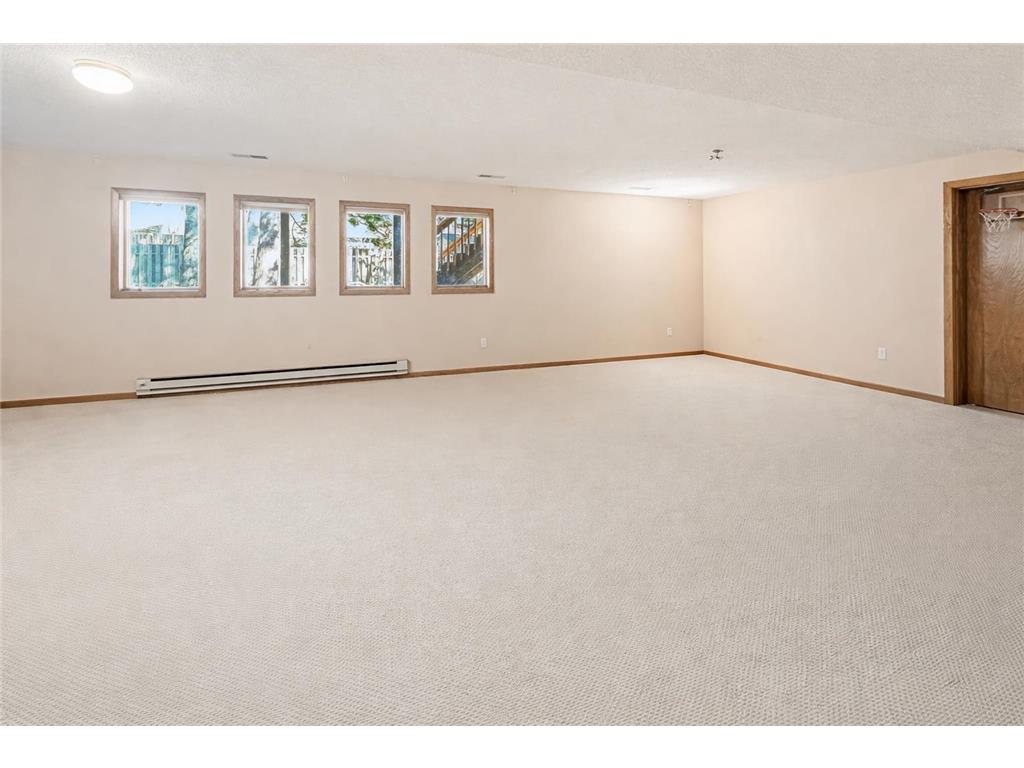 8992 Hidden Meadow Road Woodbury MN 55125 7057027 image29