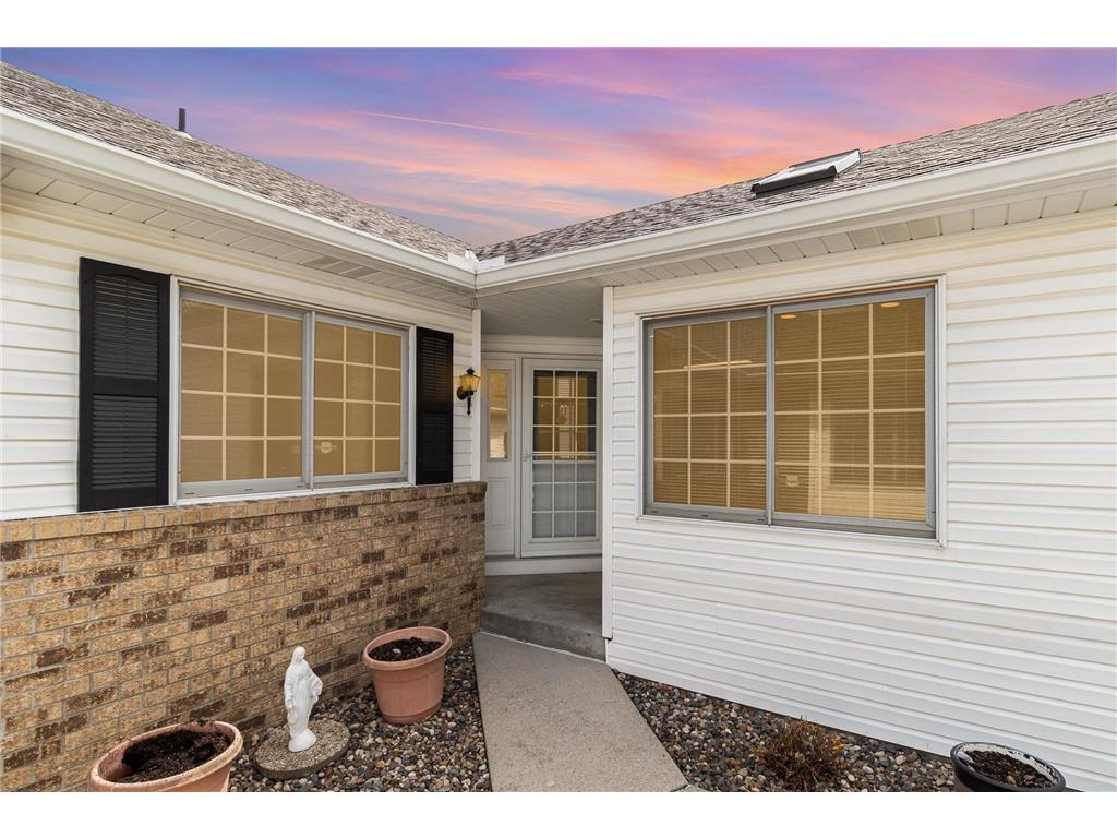 8995 Thomas Drive Woodbury MN 55125 6559773 image1