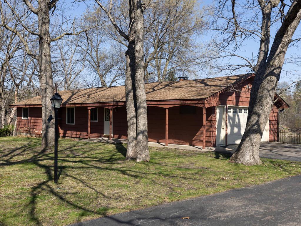 8996 154th Street W Savage MN 55372 - Cate's or Hidden 6520533 image1