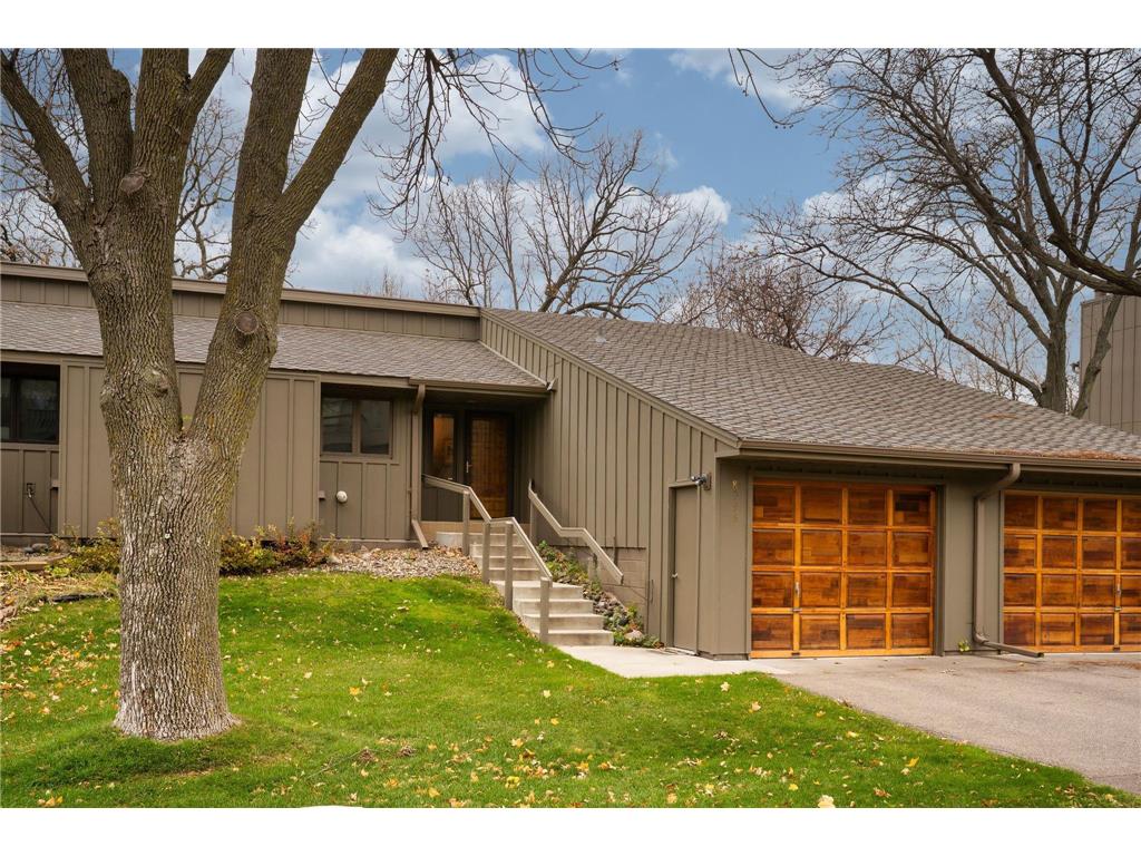 8996 Neill Lake Road Eden Prairie MN 55347 - Neil 6817168 image1