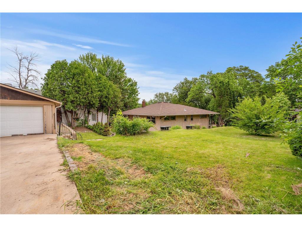 8XX Humboldt Avenue West Saint Paul MN 55118 6756432 image14